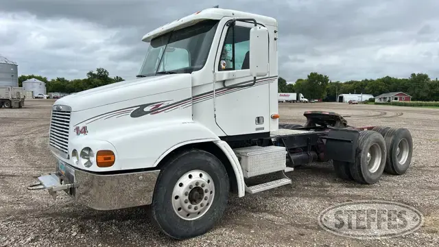 2001 Freightliner Century