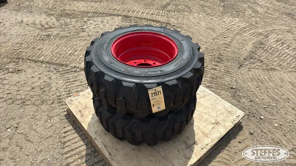(2) 12x16.5 skid steer tires Construction Equipment Tire