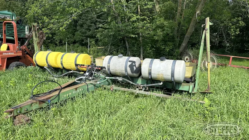 John Deere 7000 Less Than 12 Row Planter