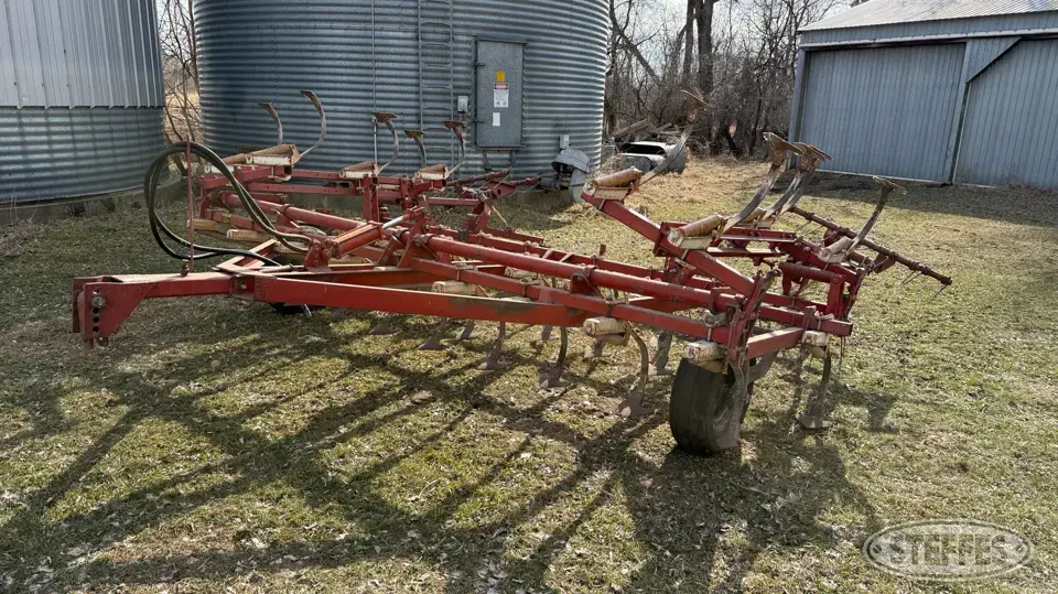 International 45 Vibra Shank Field Cultivator