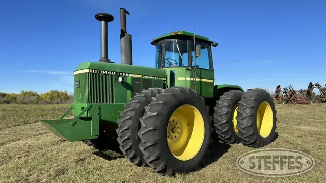 1979 John Deere 8440