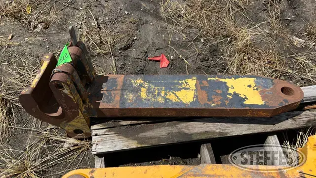 Direct mount scraper hitch