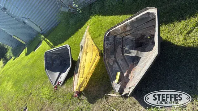 Auger hoppers