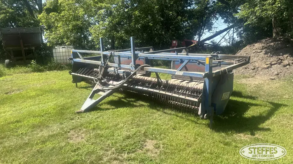 TFI edible bean windrower