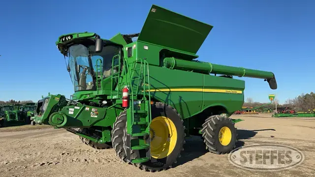2021 John Deere S770