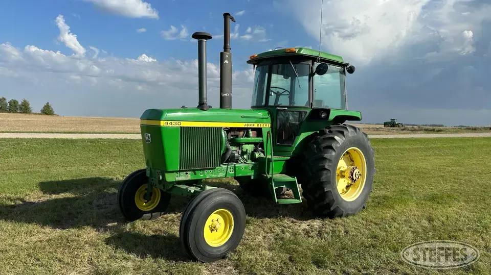 1975 John Deere 4430 2WD Tractor