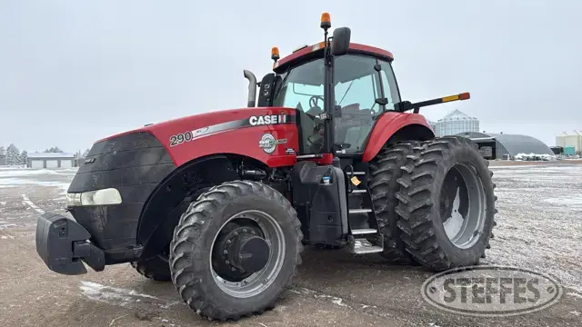 2014 Case IH Magnum 290