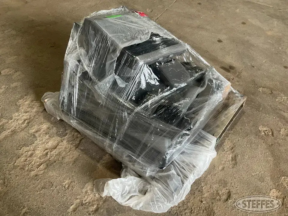 2020 Ford F-350 Truck-Trailer Part
