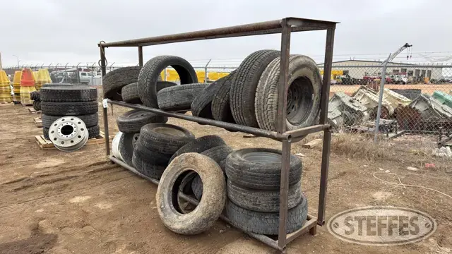 Tire rack