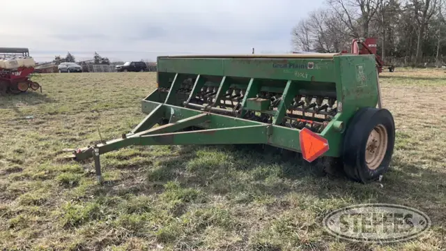 Great Plains Solid Stand 13