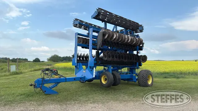 2015 Landoll 7831