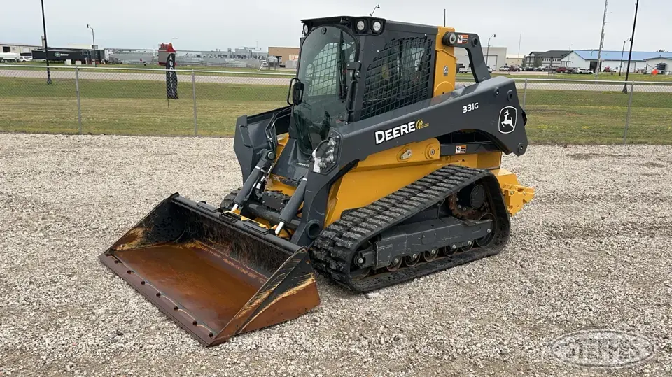 2020 John Deere 331G Tracked Skid Steer