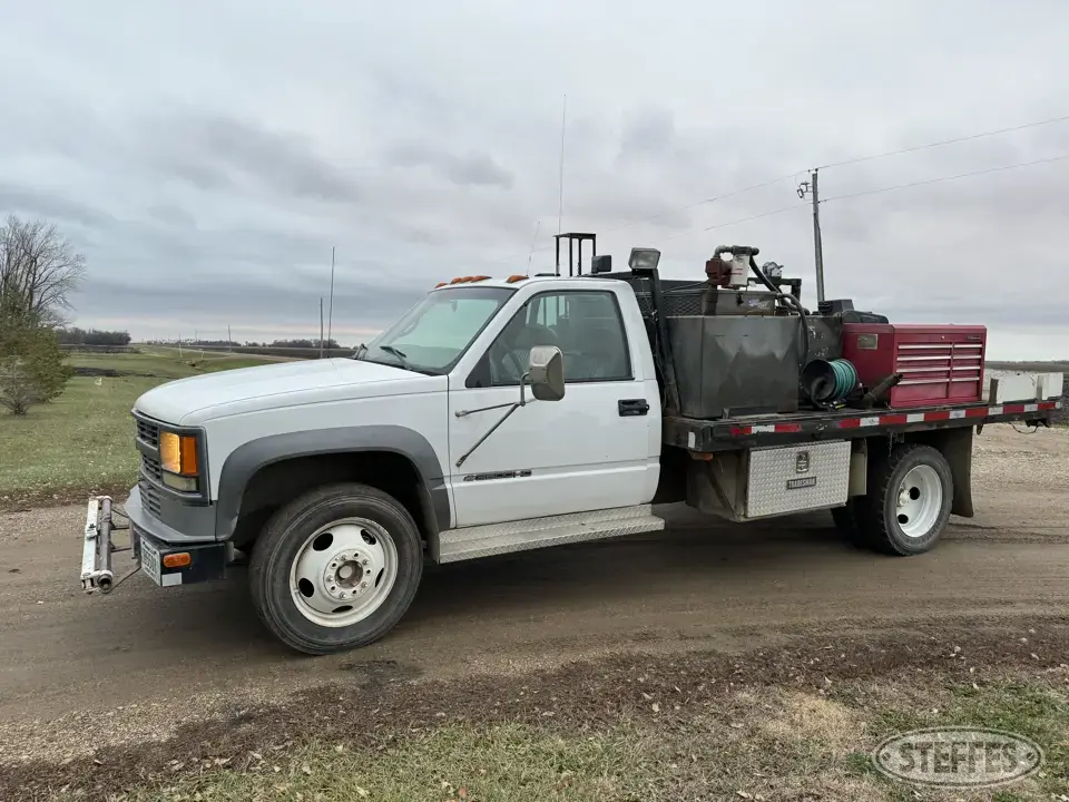 2000 Chevrolet 3500HD Service Utility Truck