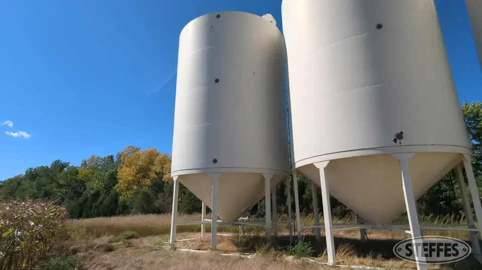 GrainMax GM4000 Hopper Bin