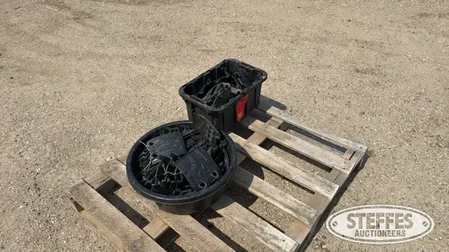 Poly flex head skid plates