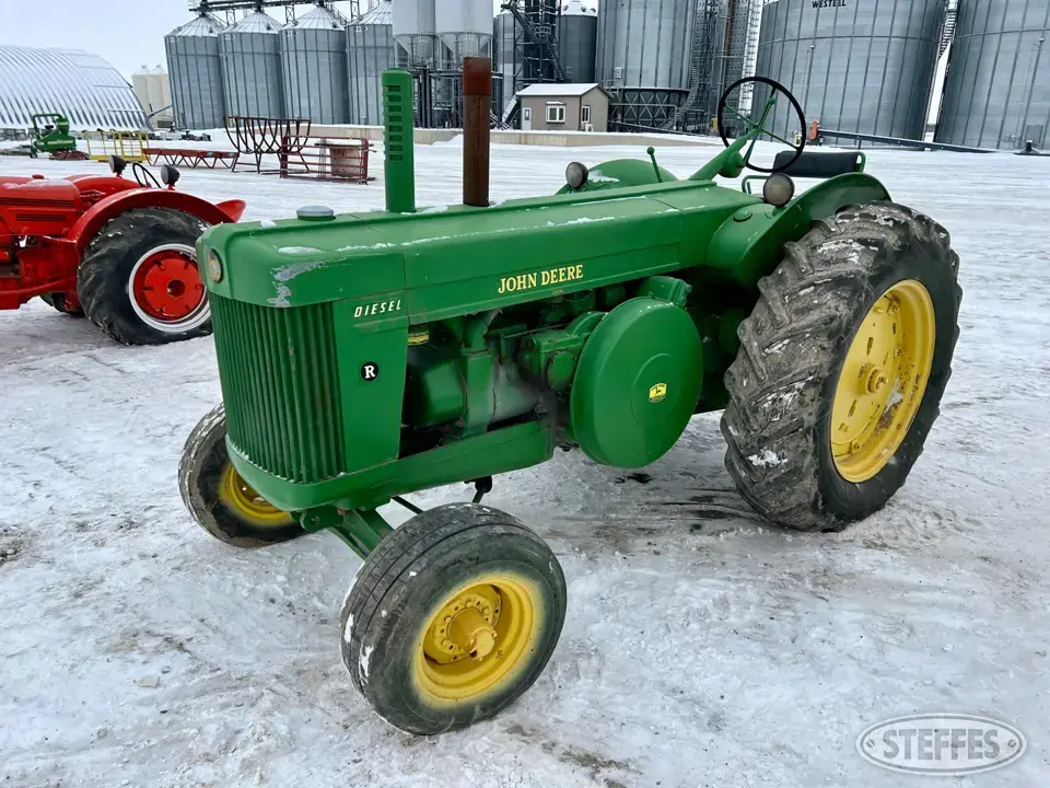 1949 John Deere R Collectible Tractor