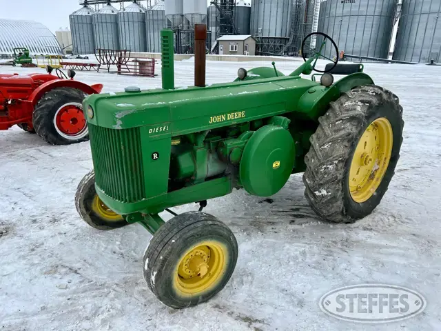 1949 John Deere R