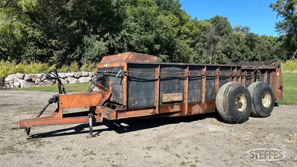Meyer's Manure Application Equipment