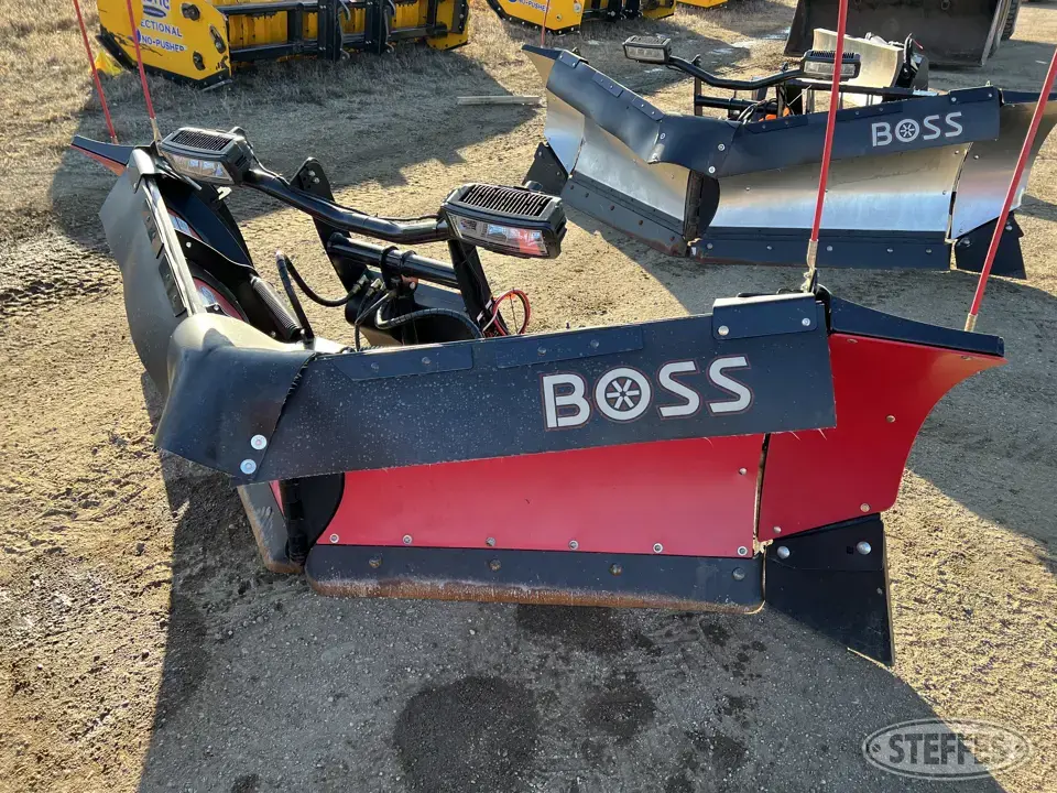 2021 Boss V-XT Snow Moving Blade
