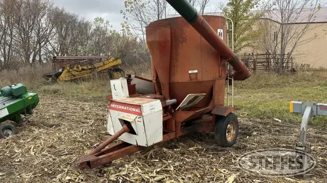 International 1150