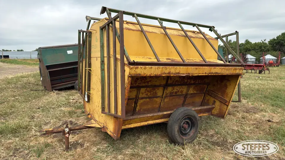 Koffler Mfg. creep feeder Feeders and Bunk