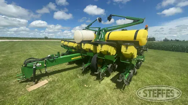 2010 John Deere 1760