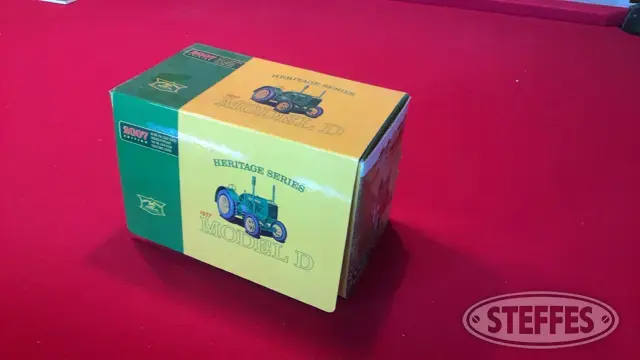 John Deere 1937 D Heritage Series