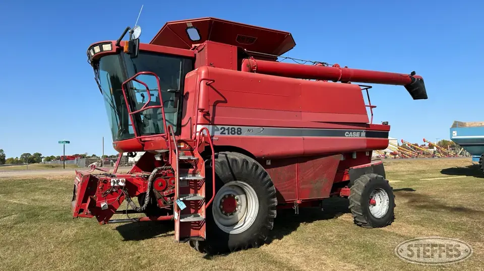 1997 Case IH 2188 Combine