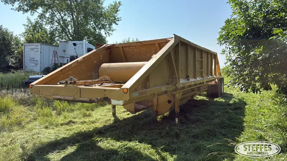1967 Timpte BD2T Belly Dump Trailer