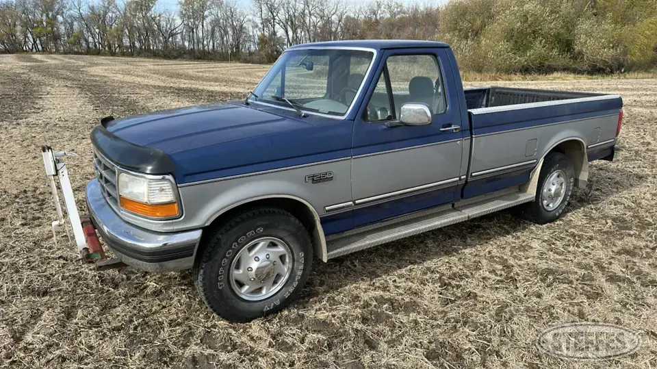 1995 Ford F250 XLT 3 Quarter Ton Pickup
