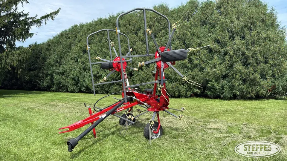 Bush Hog HT417H Rake