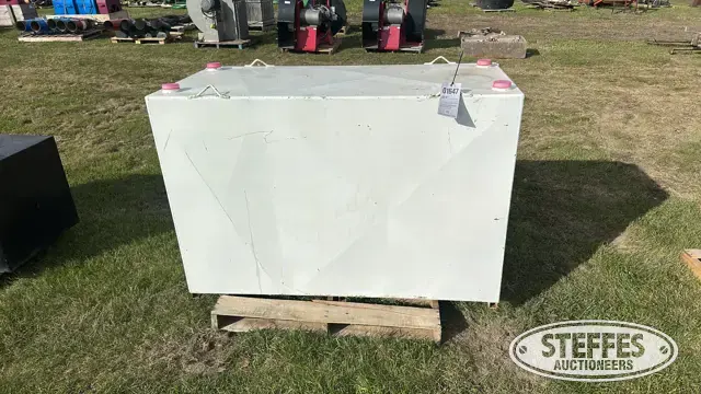 Approx. 300 gal. oil tank