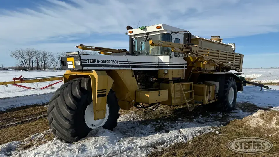 Ag-Chem TerraGator 1803 Self-Propelled Dry Applicators-Spreaders-Floater