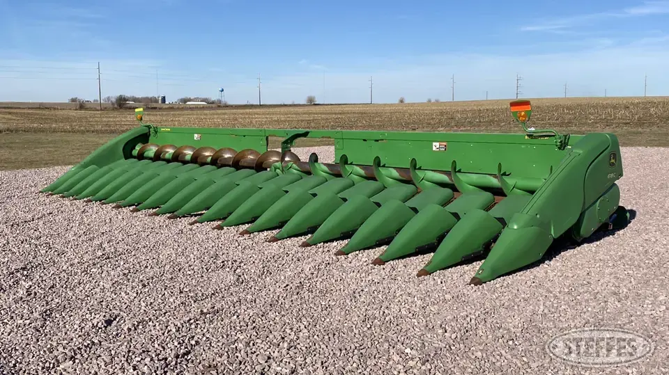 2013 John Deere 618C Corn Head