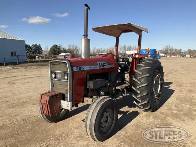 1979 Massey Ferguson 285