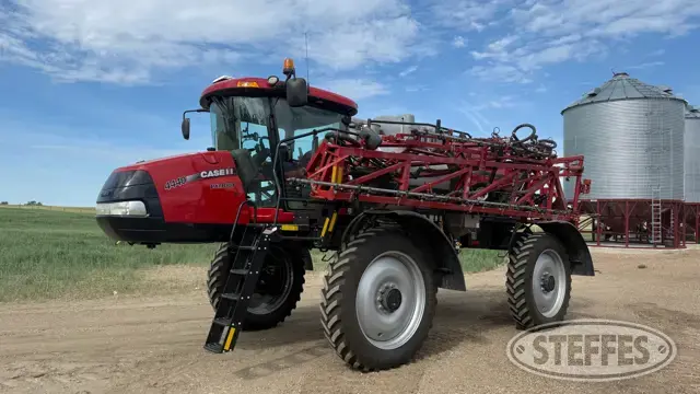 2016 Case IH Patriot 4440