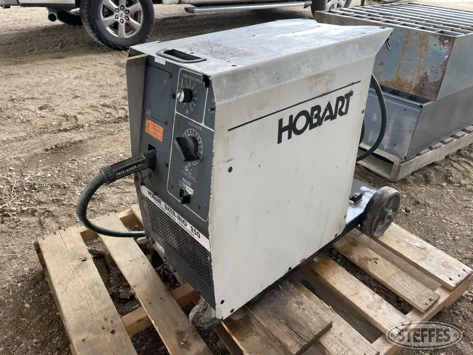 Hobart Beta-Mig 250 Welding