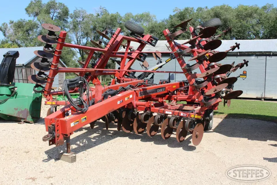Case IH Ecolo-Tiger 9300 Ripper
