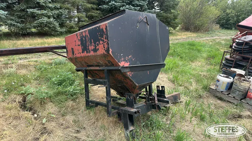 Gravity hopper Ag Equipment Part