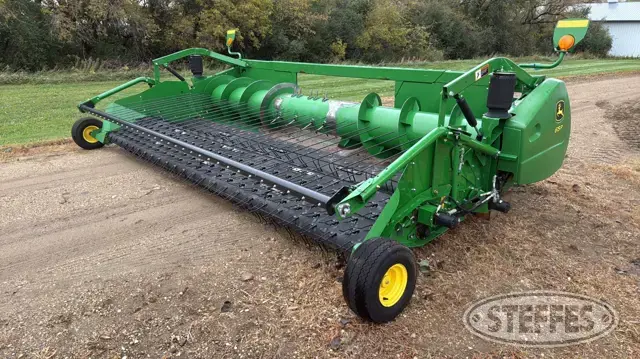 2015 John Deere 615P