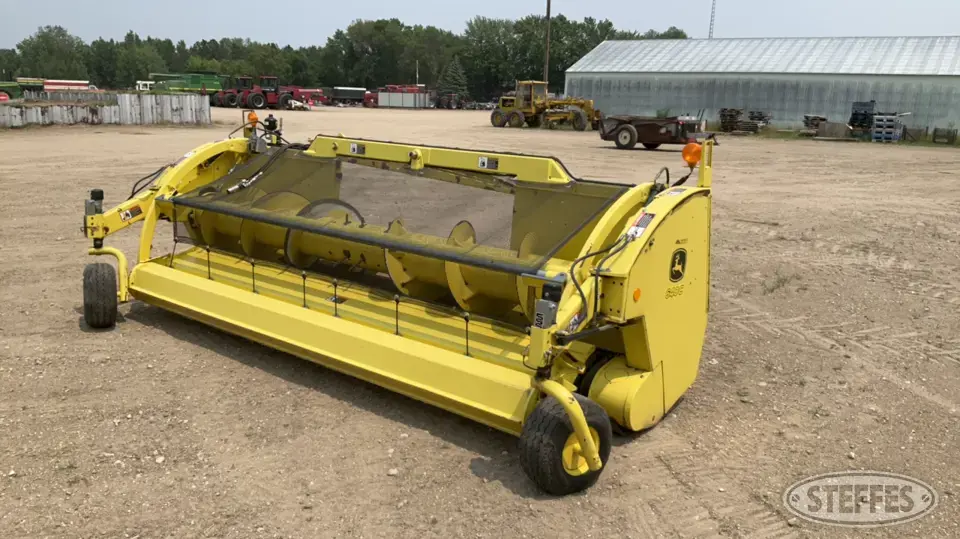 John Deere 640C Forage Harvester Head
