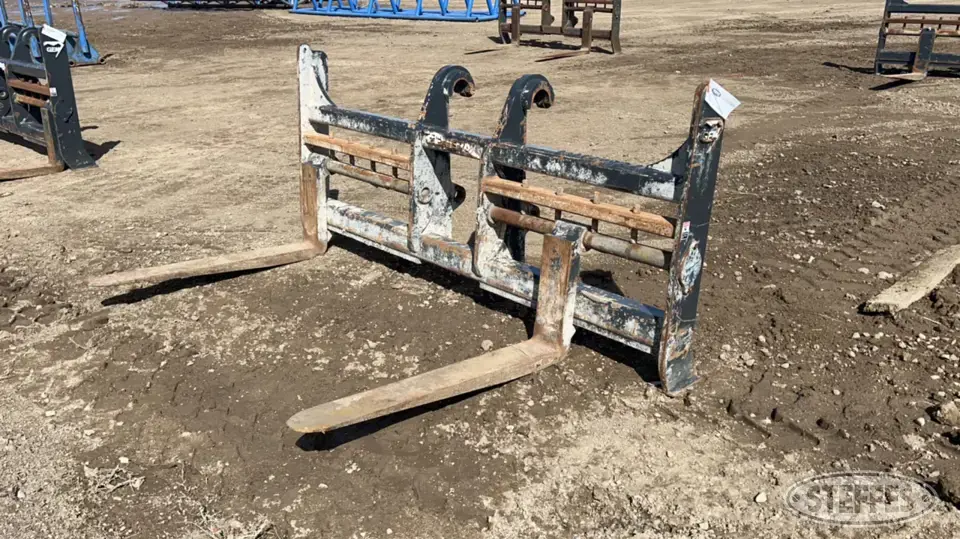 General WA200 Loader Attachment