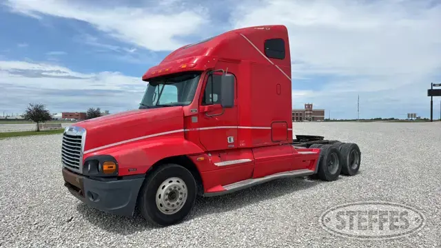 2006 Freightliner Century 120