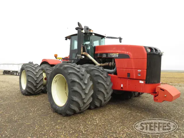 2006 Buhler Versatile 535