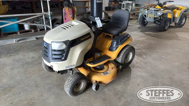 2011 Cub Cadet LTX 1046