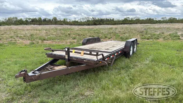 2004 PJ Trailer