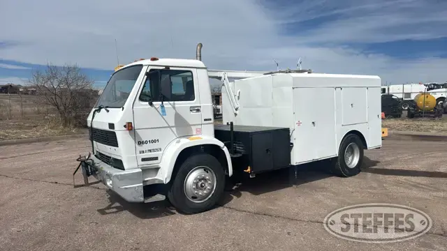 1993 Kenworth K300