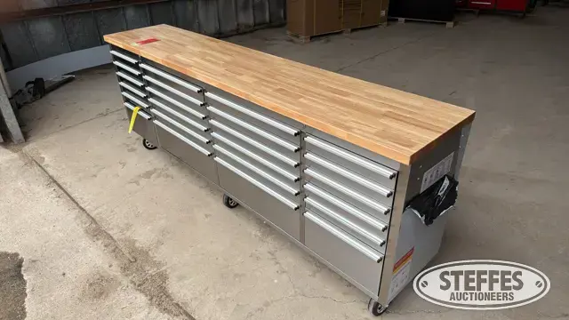 Tool cabinet