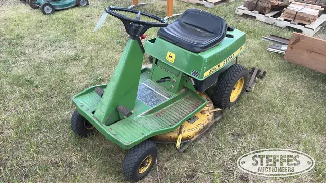 1974 John Deere 56