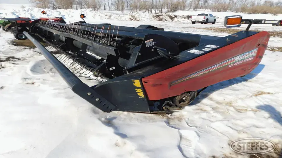 2003 MacDon 922 Forage Harvester Head